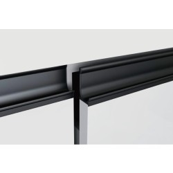 Edge handle with feather Black